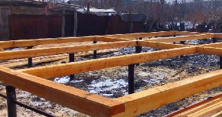 Пол на винтовых сваях Волхов цена от 15822 руб.